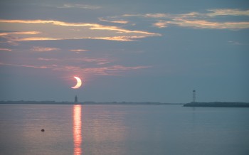 Éclipse de Soleil le 12 août : sortez les lunettes